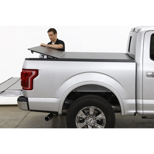 Tapa Rígida WeatherTech AlloyCover para RAM 2500 sin RamBox | 2019 - 2024 - Image 7
