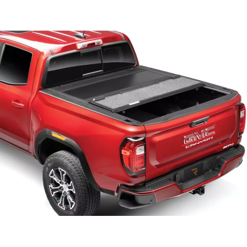 Tapa de caja plegable UnderCover Ultra Flex UX12022 2019-2026 Chevy Silverado/GMC Sierra 1500, 5'8"